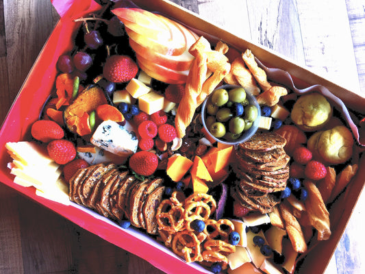 Gourmet Cheese, Fruits and Nuts Hamper